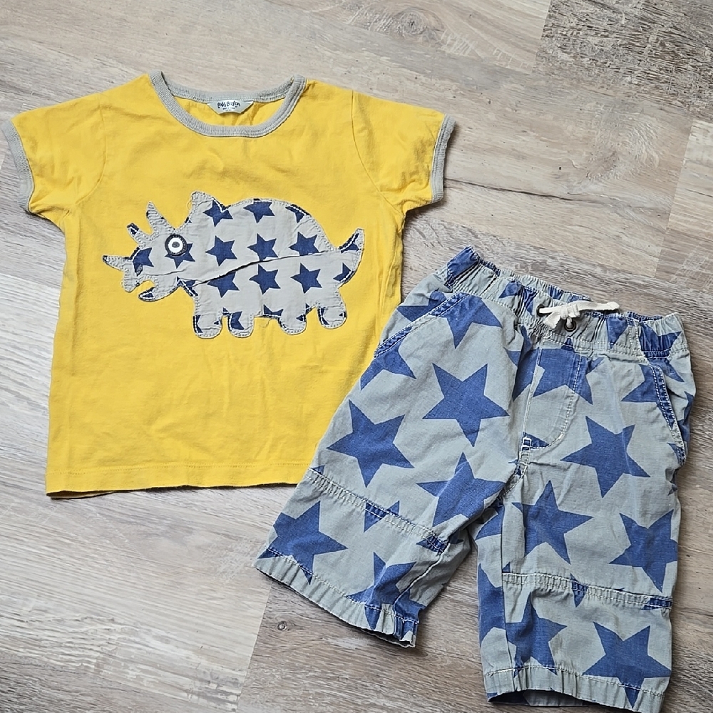 Baby Boden Yellow Triceratops Dinosaur Outfit Star Shorts Set 2-3 Year 2T Boys
